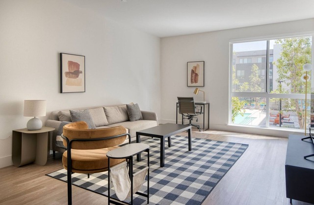 Delightful Mountain View 1BR w/ Gym, Pool, near Retail, by Blueground