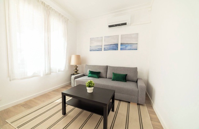Delightful Penthouse with private terrace 2bd+2bth