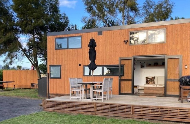 Delightful Tiny Home with a whole lot of space