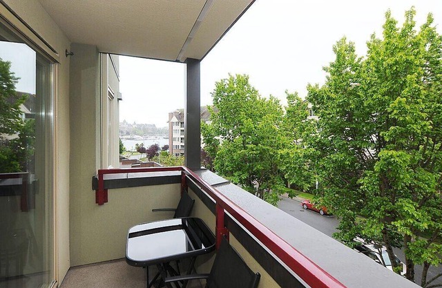 Grandes vistas al puerto, 2 habitaciones, 2 baños