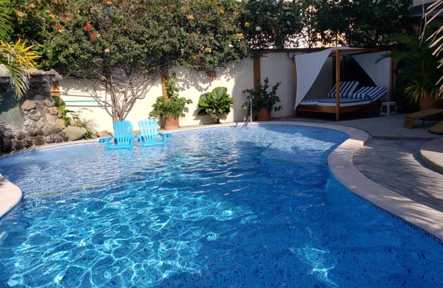 Deluxe 4-bedroom house with pool in fantastic San Clemente
