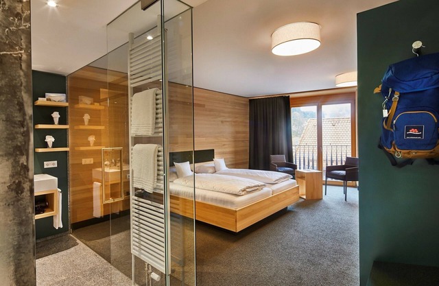 Deluxe double room, 31 sqm, max. 2 persons