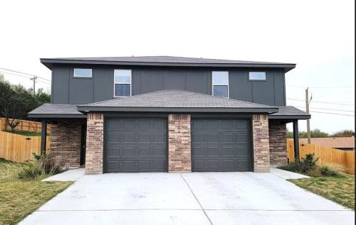 Deluxe Duplex