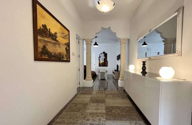 Deluxe family 2-bedroom apartment equipped with all amenities