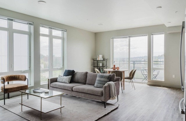 Deluxe First Hill 2BR w/ Gym, BBQ & Rooftop Lounge, by Blueground