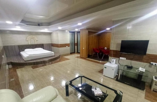 Deluxe Hotel Yerevan