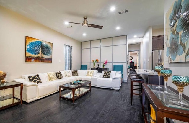 Deluxe House in the Heart of Houston