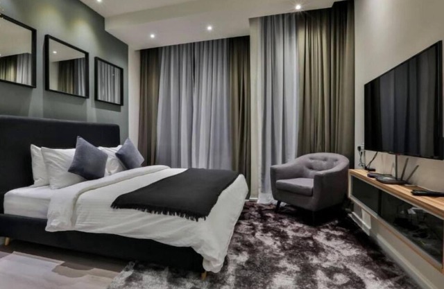 Suite Deluxe King con vistas a la torre gemela 24