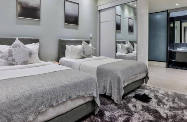 Suite Deluxe King con vistas a la torre gemela 32