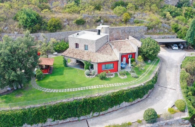 Deluxe Panoramic Villa on Gaeta Gulf