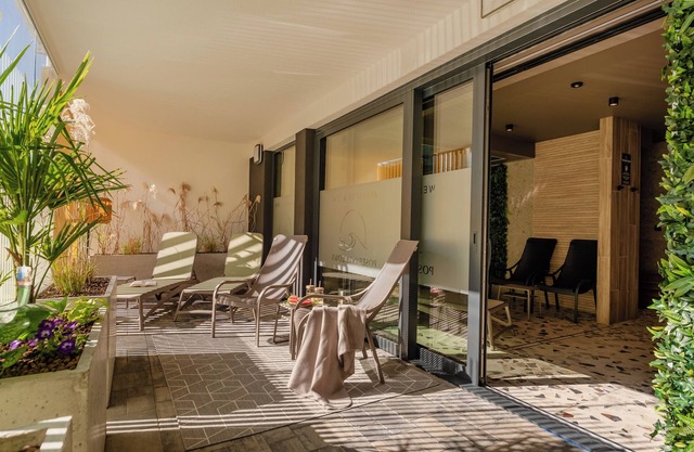 DELUXE SAND APARTMENT & SPA