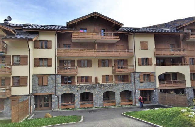 Deluxe Ski and Summer Apartment, Parking and WiFi