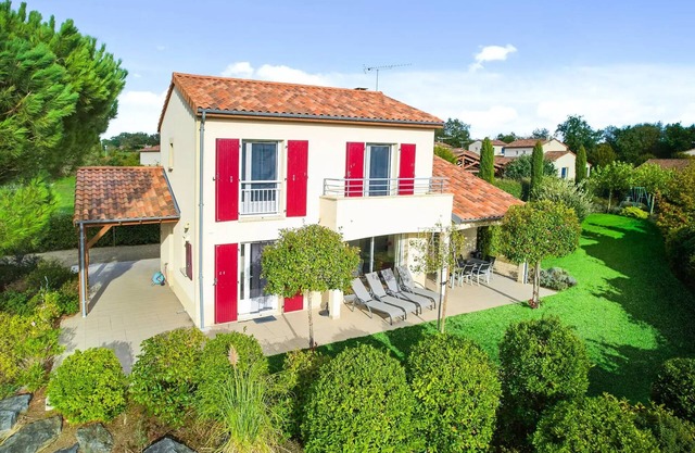 Deluxe unabhängige Villa, 2 Bäder 8 Personen