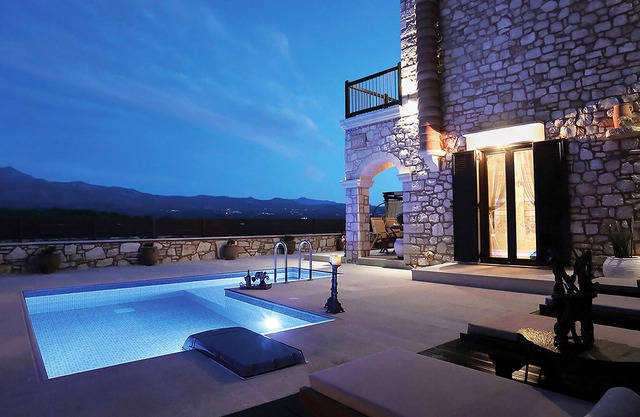 Deluxe Villa LaCasa 2 with Private Swimming Pool