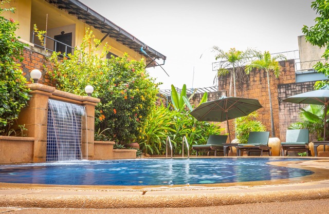 DEN HOTEL TOTONOU SIEM REAP