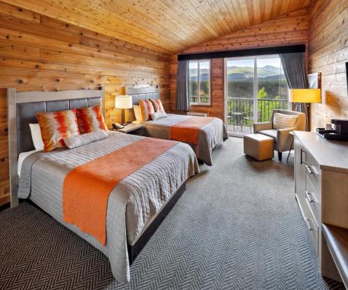 Denali Bluffs Hotel