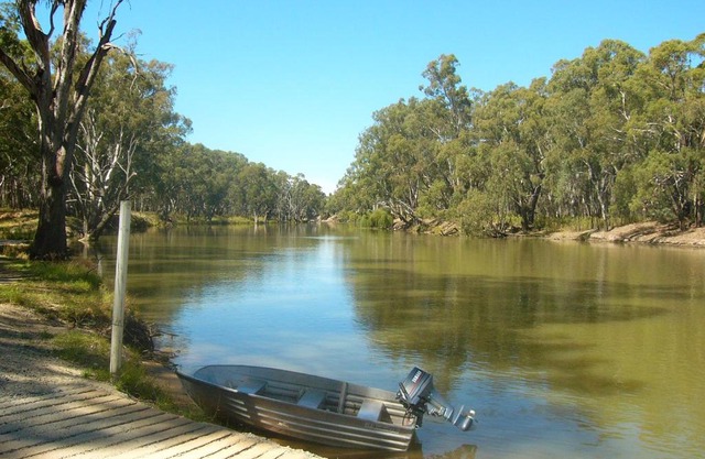 Deniliquin Riverside Caravan Park