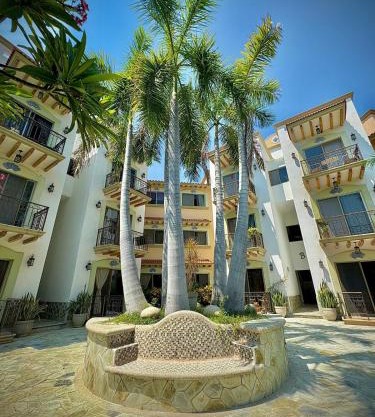 Depa 101B en Huatulco con alberca y balcón a 5 min playa