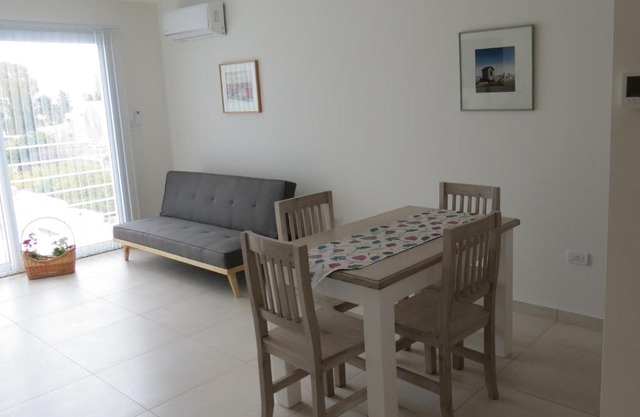 Departamento a estrenar, muy buena ubicación.