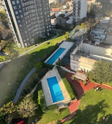 Departamento Buenos Aires, centro, con pileta