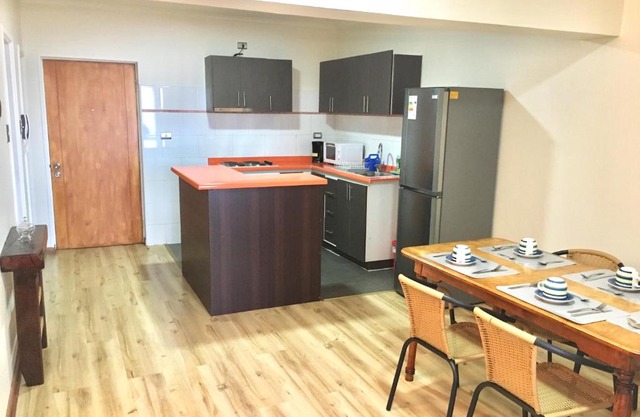 Departamento completo 42 mts2 - 2 habs y 1 futón - Centro Tomé - 5 personas max - Edificio Don Francisco