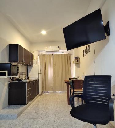 Departamento en Planta baja, centrico, cochera cubierta Sarmiento265apart D5