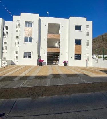 Departamento privado con piscina