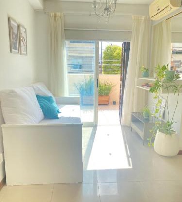 Departamento TANGO - Céntrico - Balcón - Zona Cardiológico
