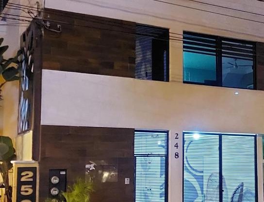 DEPARTAMENTO VACACIONAL EN ZONA DORADA