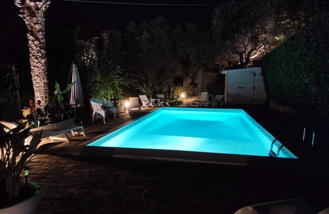 Dependance Dog Friendly In Villa Con Piscina e Area Cani