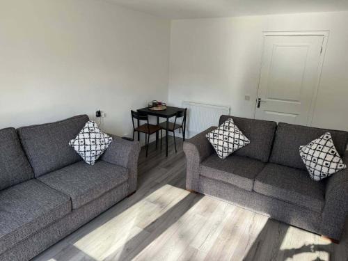 Derby House- 2 Bedrooms-Free Parking- Tv and Wifi