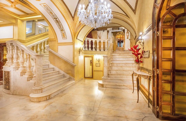 Des Epoques Hotel