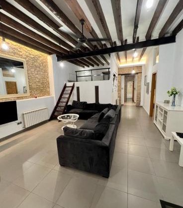 DES Rustic Center