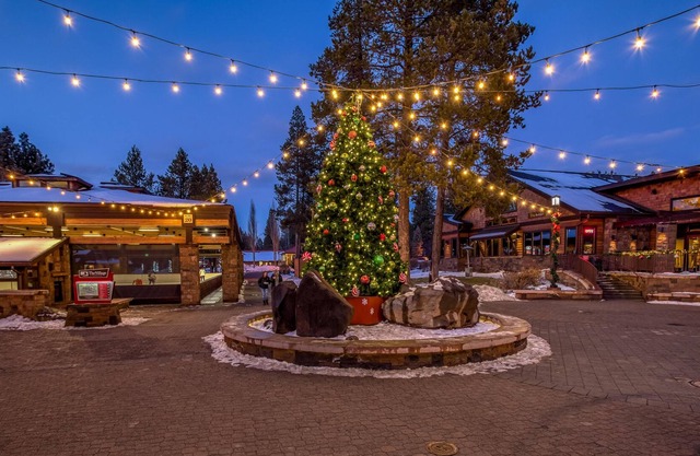 Deschutes Riverfront Home