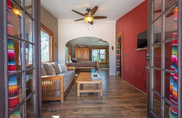 Desert Solitaire - Rustic Mexican Styling