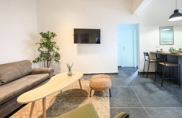 Designed 3 Bedroom Apartment in Frenkel