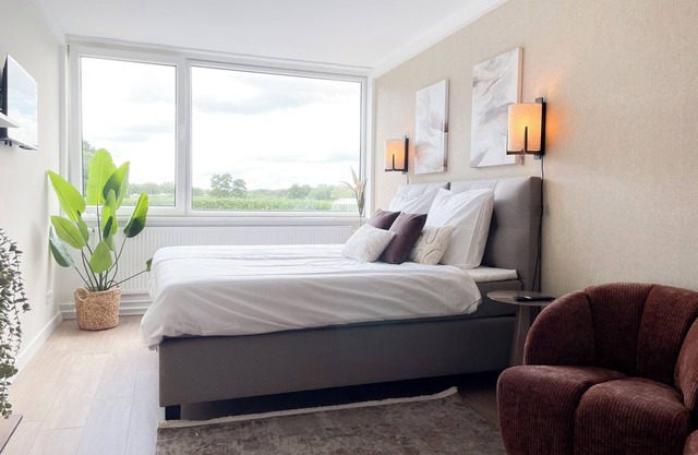 Designed with students in mind — affordable, comfortable, and near campus. Cook in the shared kitchen, do laundry on-site, and enjoy a peaceful study environment.