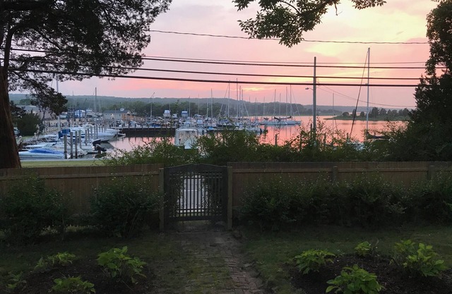 Casa de diseño con vistas a la Marina con espectaculares vistas del atardecer
