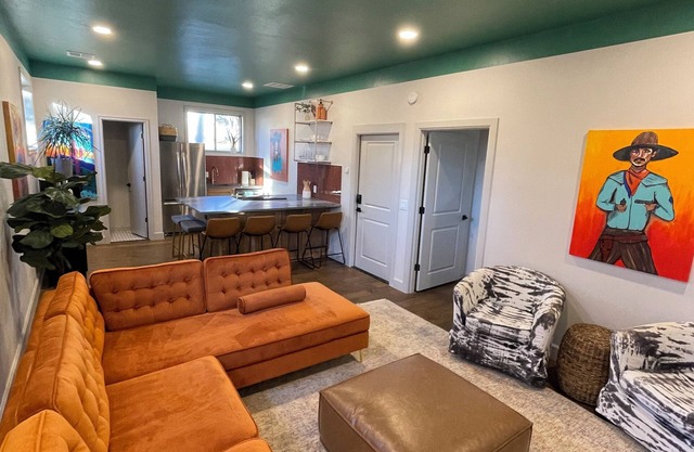 Designer Home- Perfect for remote work or family!