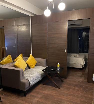 Destina at Air Residences Makati MetroManila, Netflix