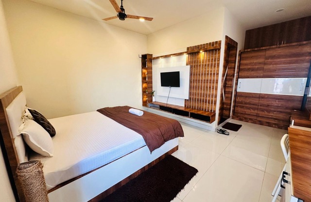 Destiny Stays is a serviced villa which provides corporate accommodations.