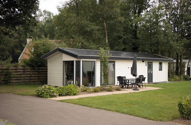 Detached chalet with 3 bedrooms, 1 bathroom and a dishwasher