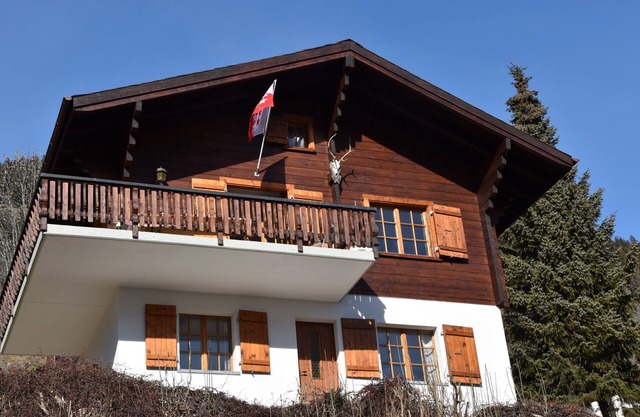 Chalet familiar independiente con fantásticas vistas y totalmente equipado.