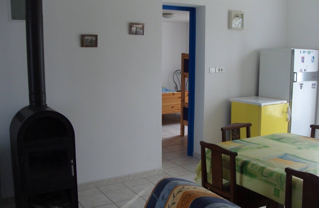 Detached house, in an enclosed garden, quiet location, near forest and sea
