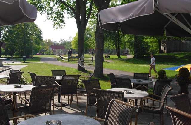 Casa de vacaciones espaciosa e independiente con WiFi, a 20 km de Van Assen