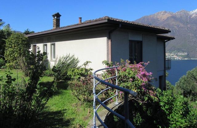 Casa unifamiliar con terreno grande