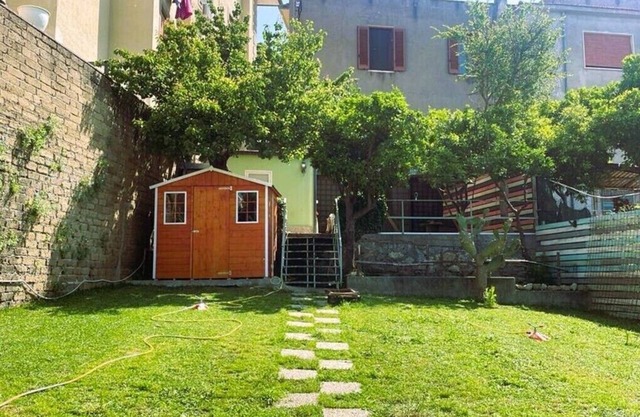 Detached vacation home with garden 500m from the historic center