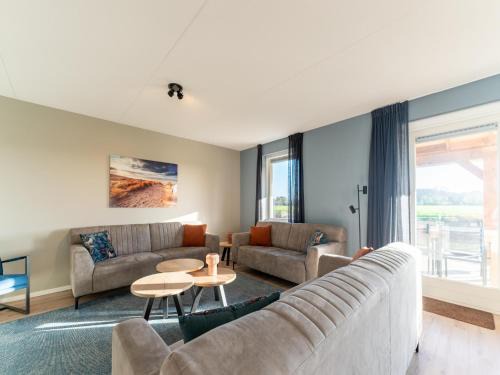 Detached villa with view, garden and privacy, cleaning included