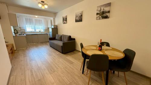 Deterra Studio 70 next to Metro Station Berceni