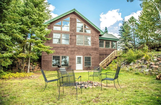 Devil Track Lake 211 - Devil Track Lake - Grand Marais, MN - Cascade Vacation Re